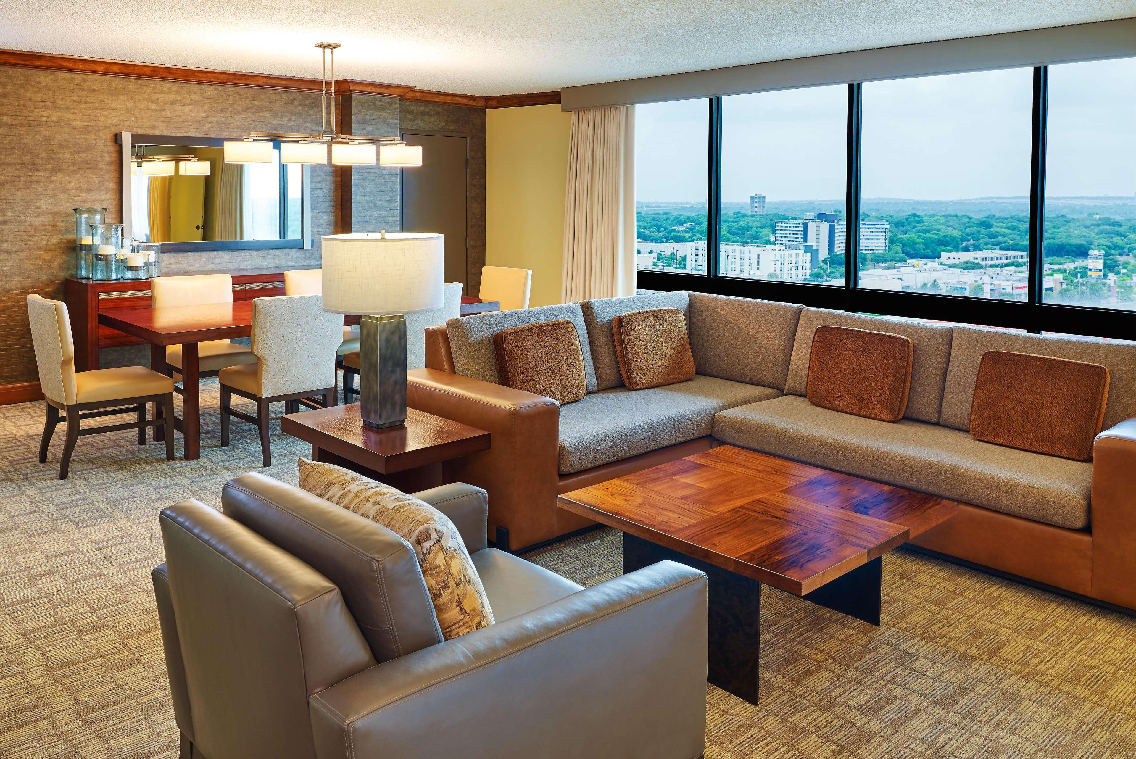 Doubletree By Hilton San Antonio Airport Exterior foto