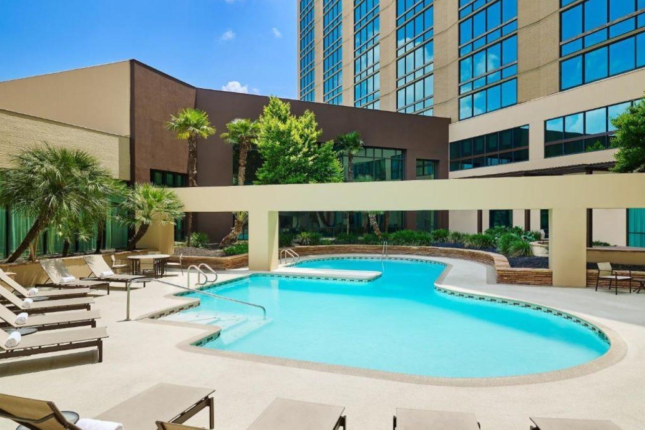 Doubletree By Hilton San Antonio Airport Exterior foto