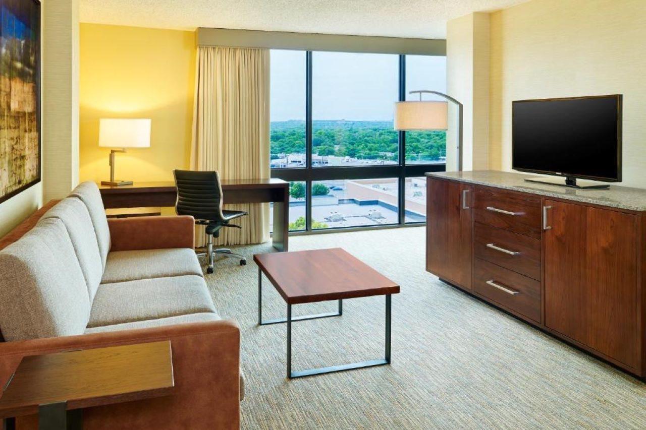 Doubletree By Hilton San Antonio Airport Exterior foto