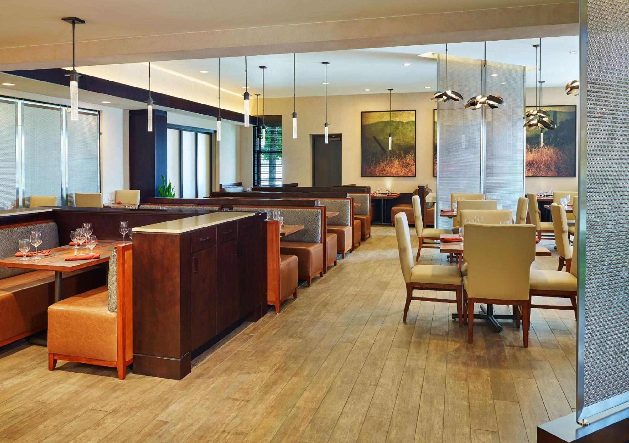 Doubletree By Hilton San Antonio Airport Exterior foto